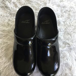 Dansko | Black Shiny Clogs- Size 38